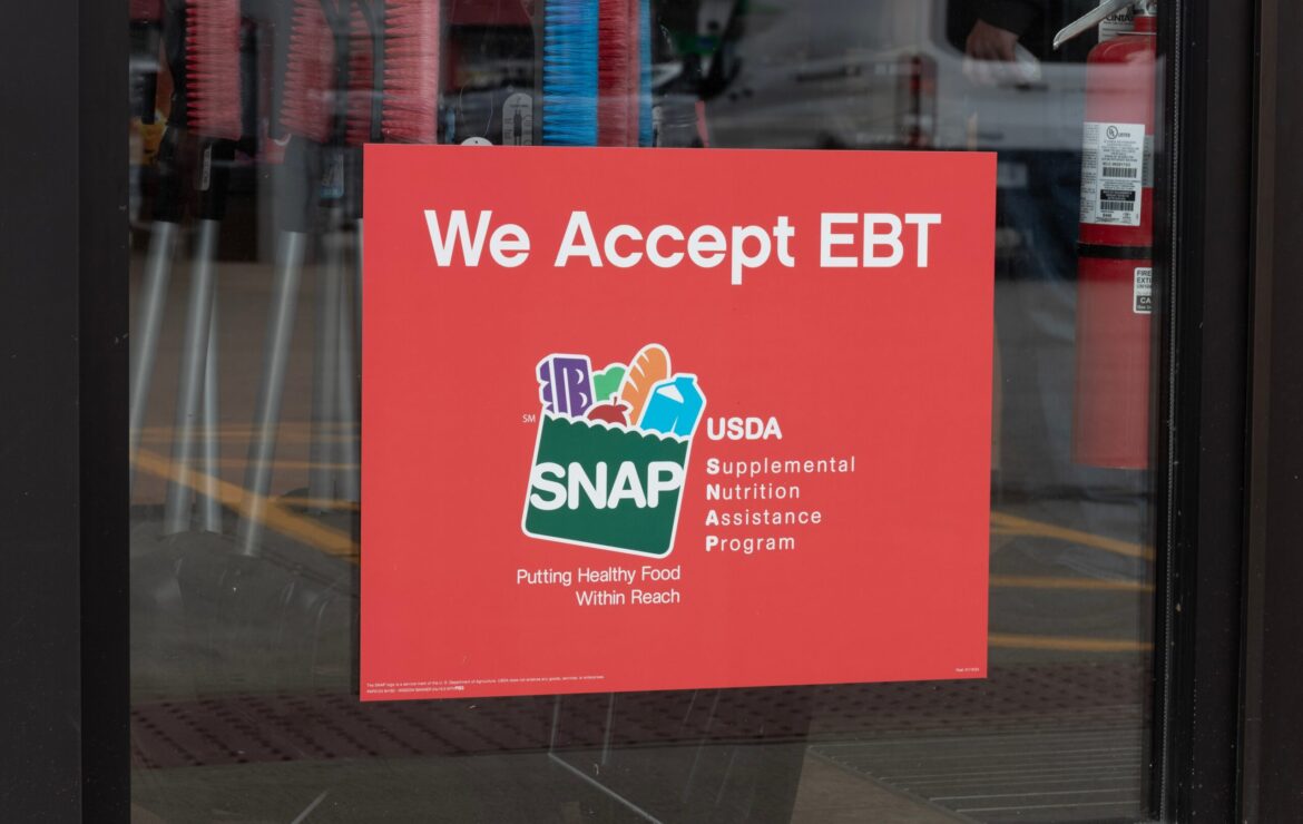 How to Use my SNAP Benefits EBT Card